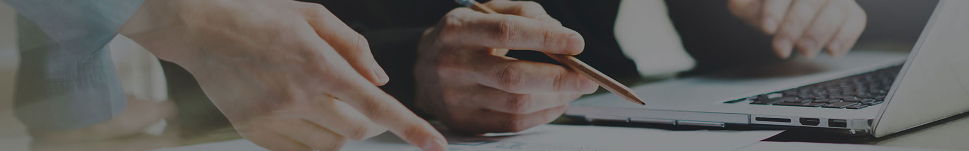 Rólunk